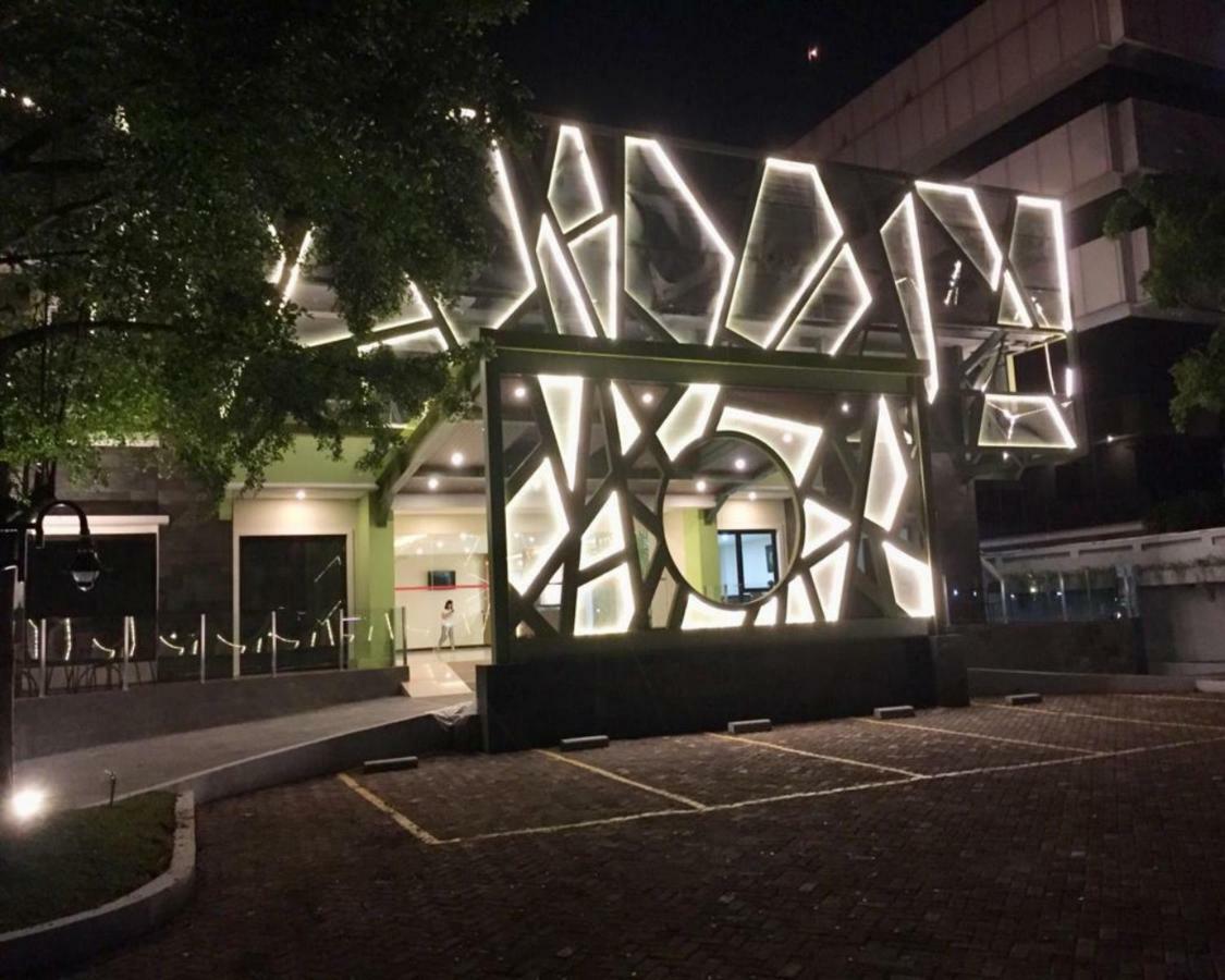 Arkeo Hotel Μπαντούνγκ Εξωτερικό φωτογραφία